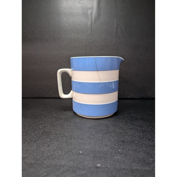 TG Green CornishWare Blue & White Juice Pitcher Green Shield Jug Decorative Vase - Picture 1 of 9
